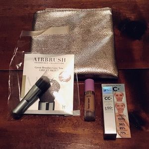 IT COSMETICS & TARTE Foundation Bundle - MEDIUM